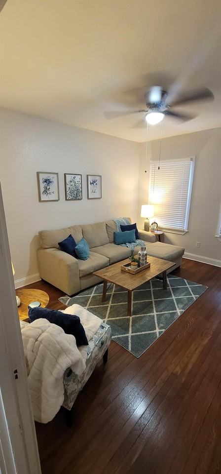 407 S Melville Ave #01 - Photo 2 of 11