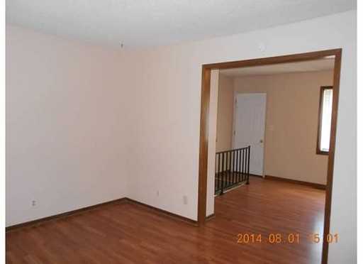 2713 28th St - Photo 2 of 7