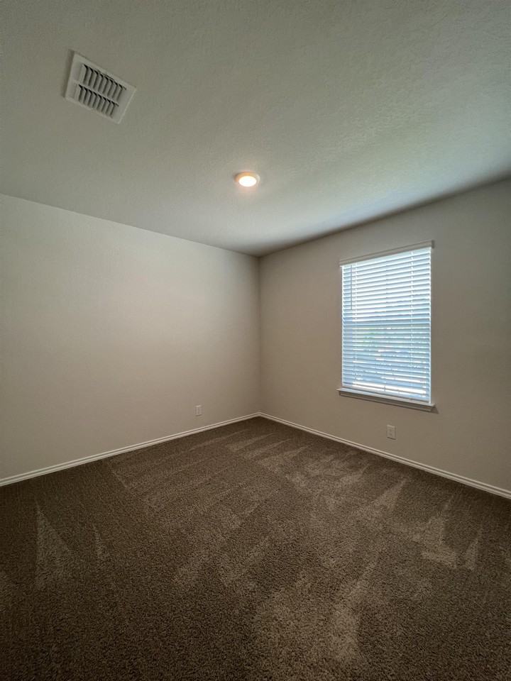 15315 Shortwing #1 - Photo 4 of 37