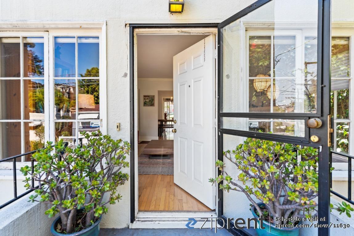 3209 Birdsall Ave - Photo 2 of 20