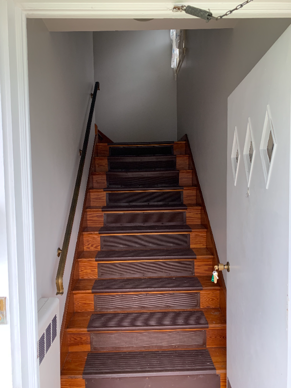 307 Warren St - Photo 4 of 14