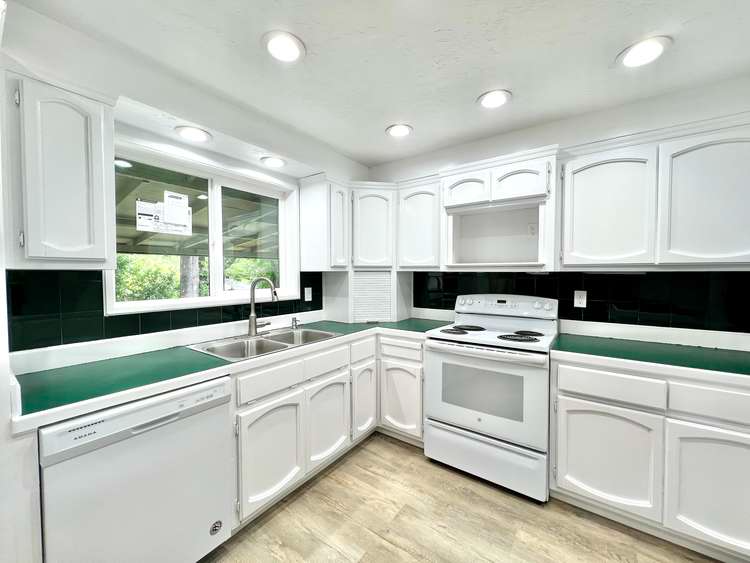 2307 Tulane Street - Photo 6 of 23