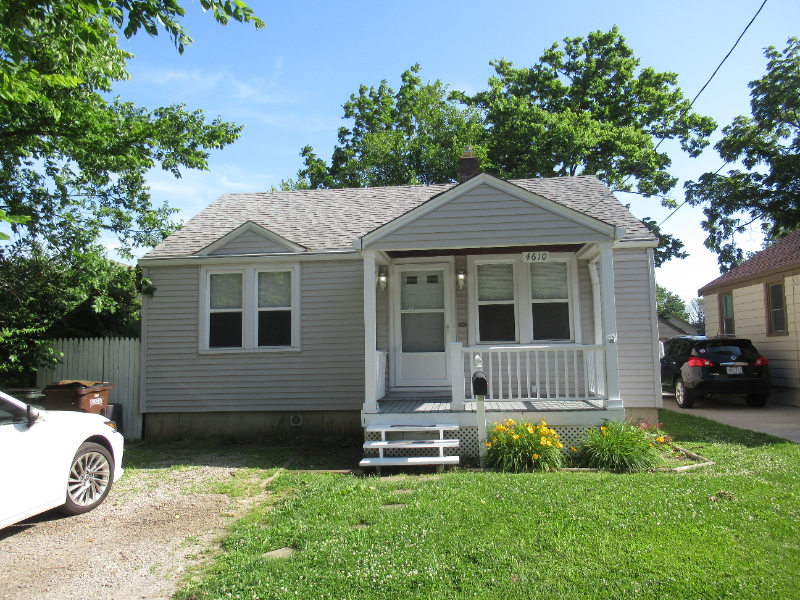 4610 Belleview Ave - Photo 2 of 20