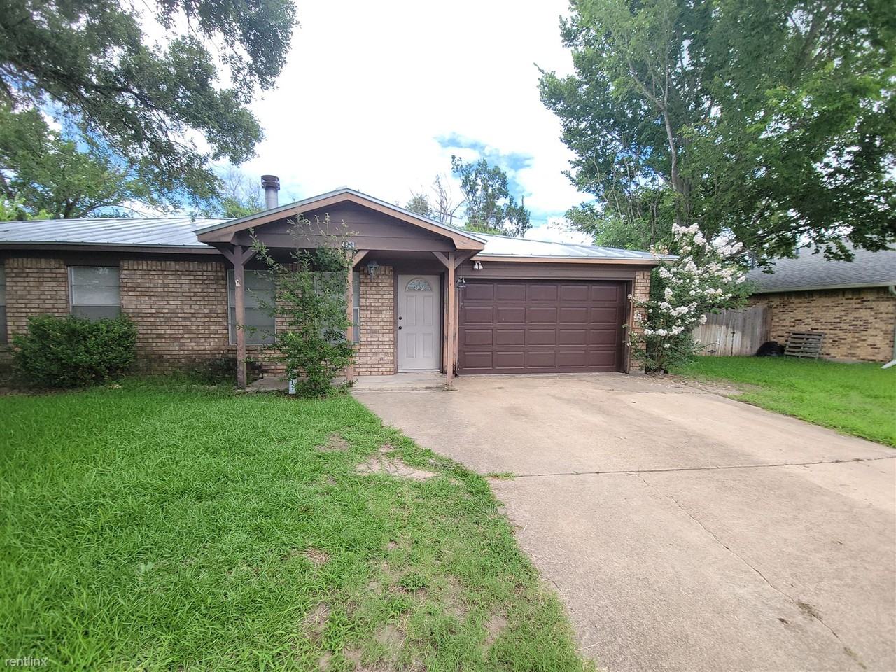 4301 Green Valley Dr - Photo 2 of 17