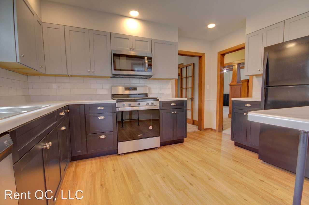 109 W 2nd Ave - Photo 2 of 16