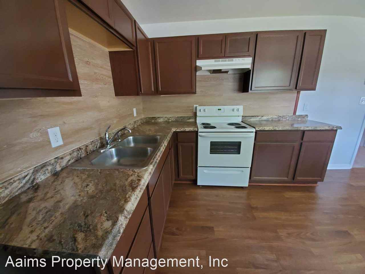 1101 Fontana St - Photo 3 of 13