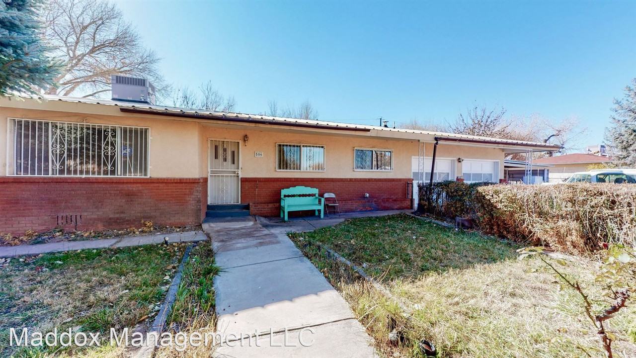 506 El Dorado Dr Nw - Photo 2 of 32