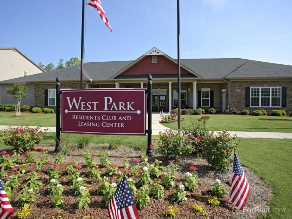 West Park Apartments - Photo 2 of 3