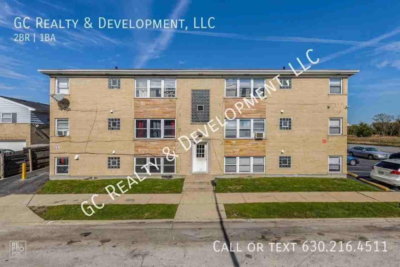 1550 N 1st Ave Apt 2w