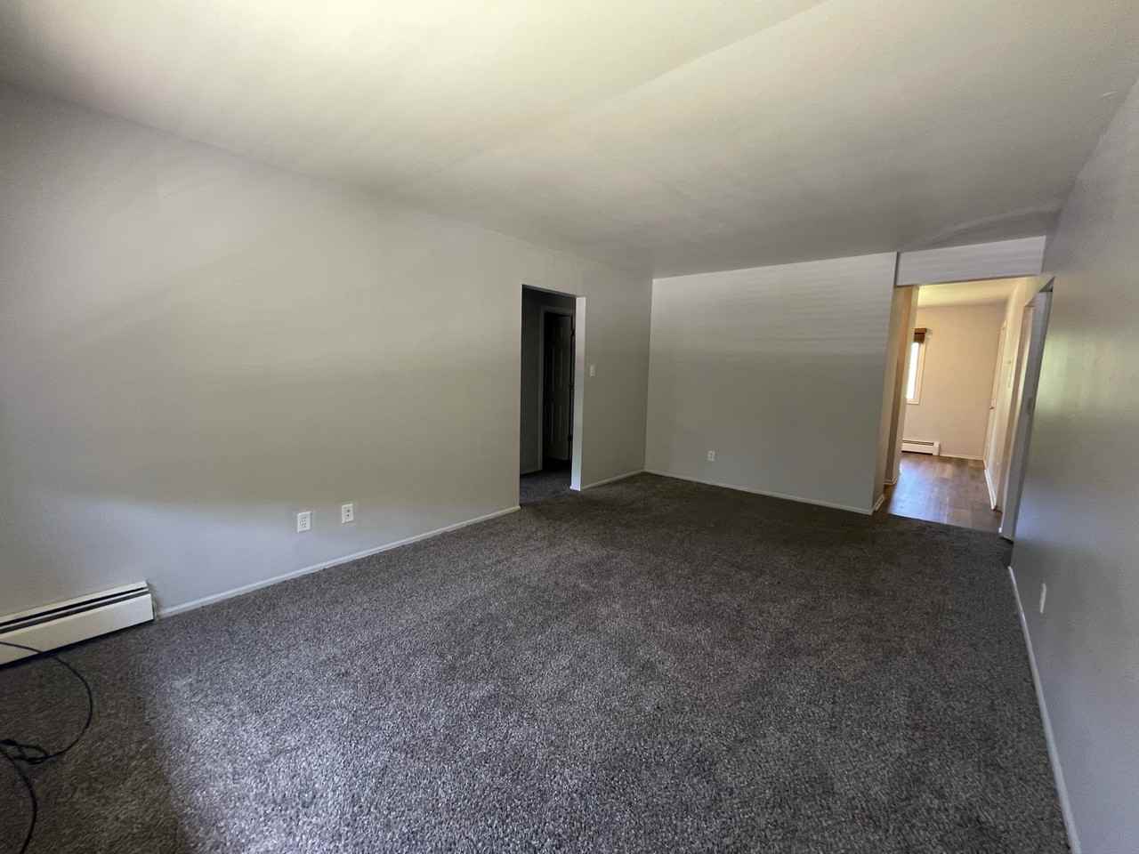 6238 Kathryn Ct - Photo 3 of 6