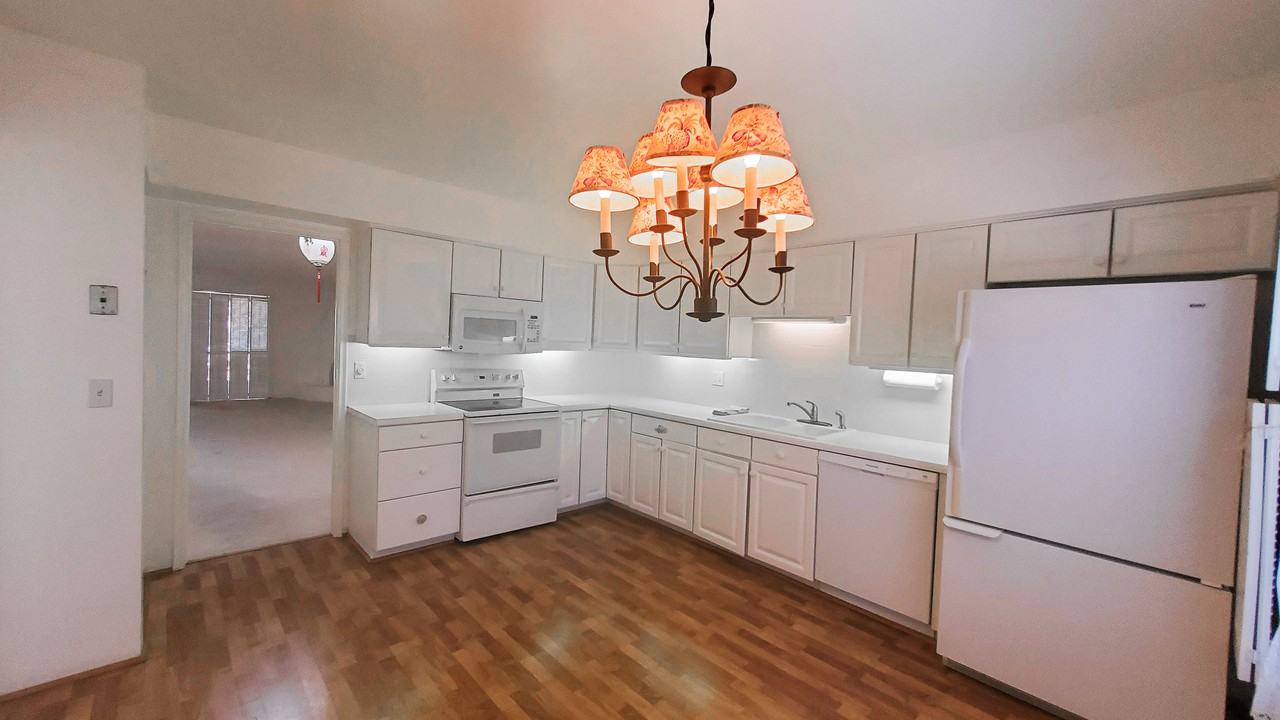 4700 N Calle Lampara - Photo 3 of 13