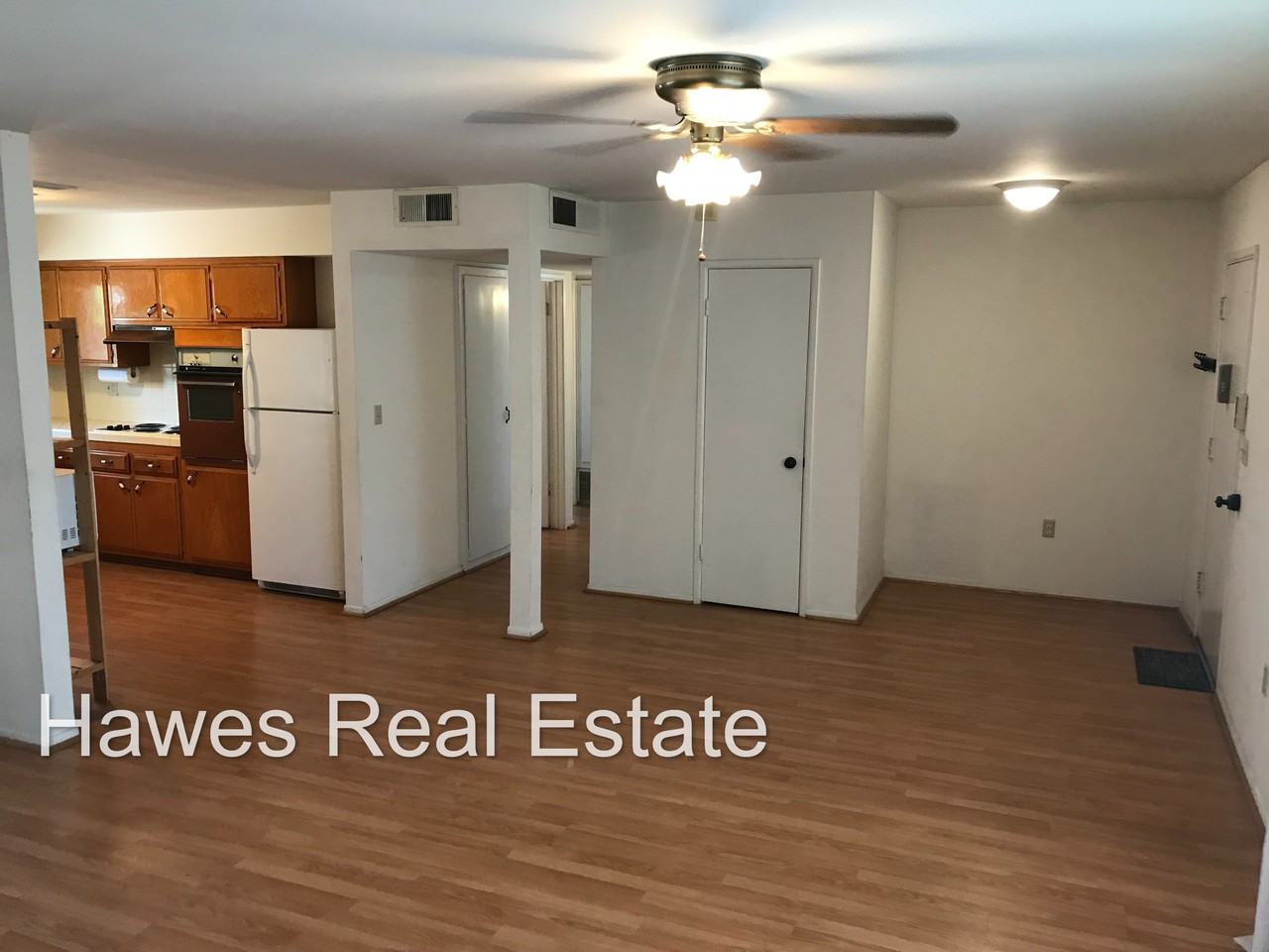 27271 Wentworth Dr - Photo 5 of 22