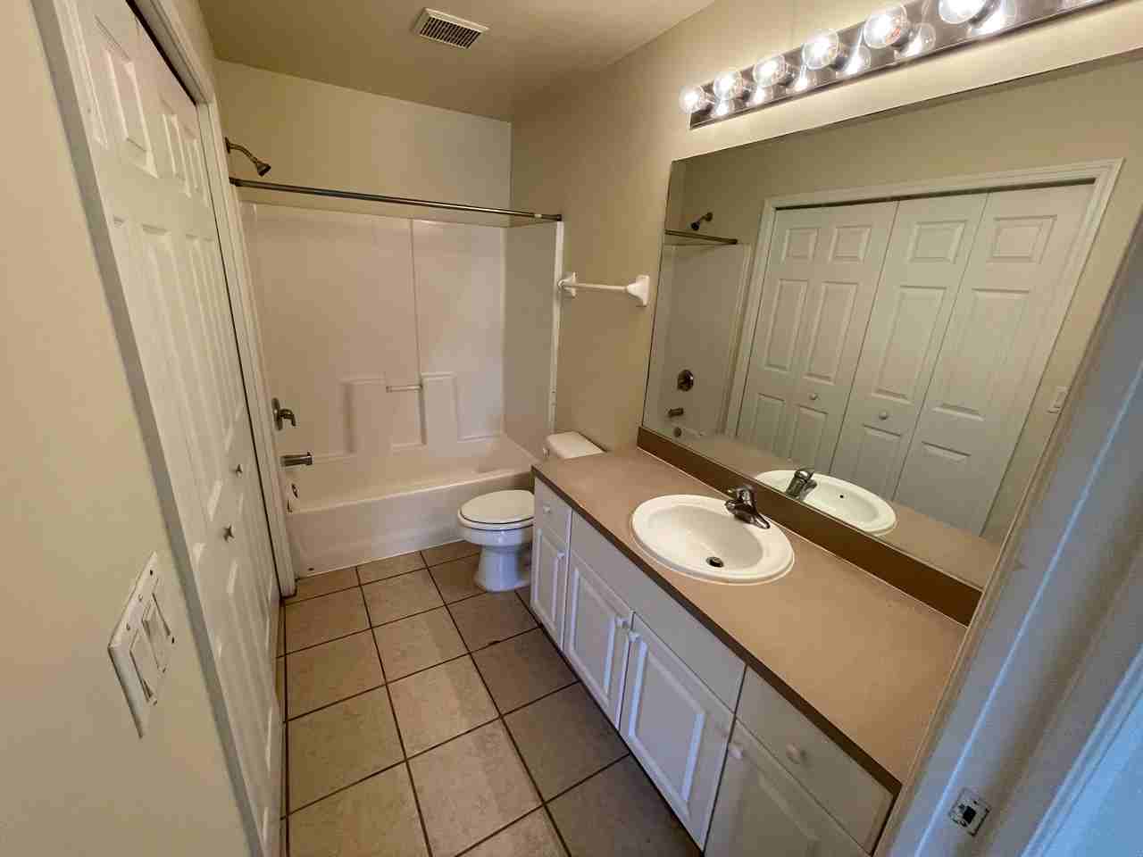 4756 28th St Sw - Photo 2 of 13