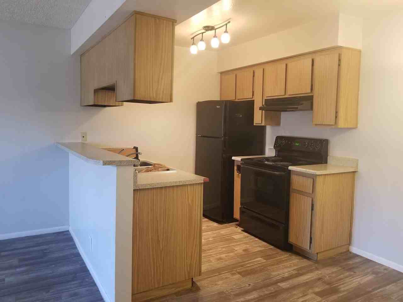 3001 N 36th StreetApt 108 #108 - Photo 4 of 24