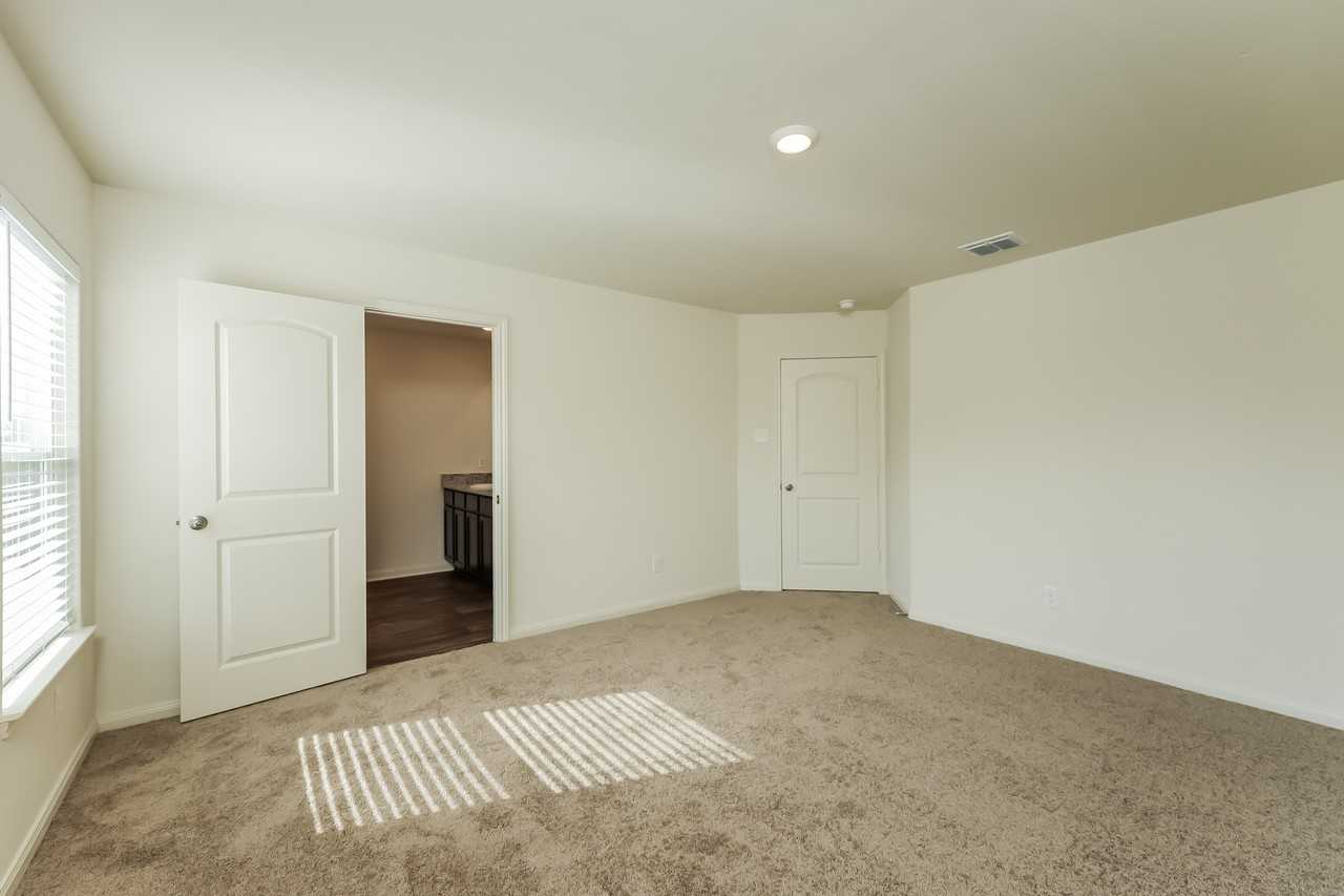11910 Lake Parker - Photo 7 of 17