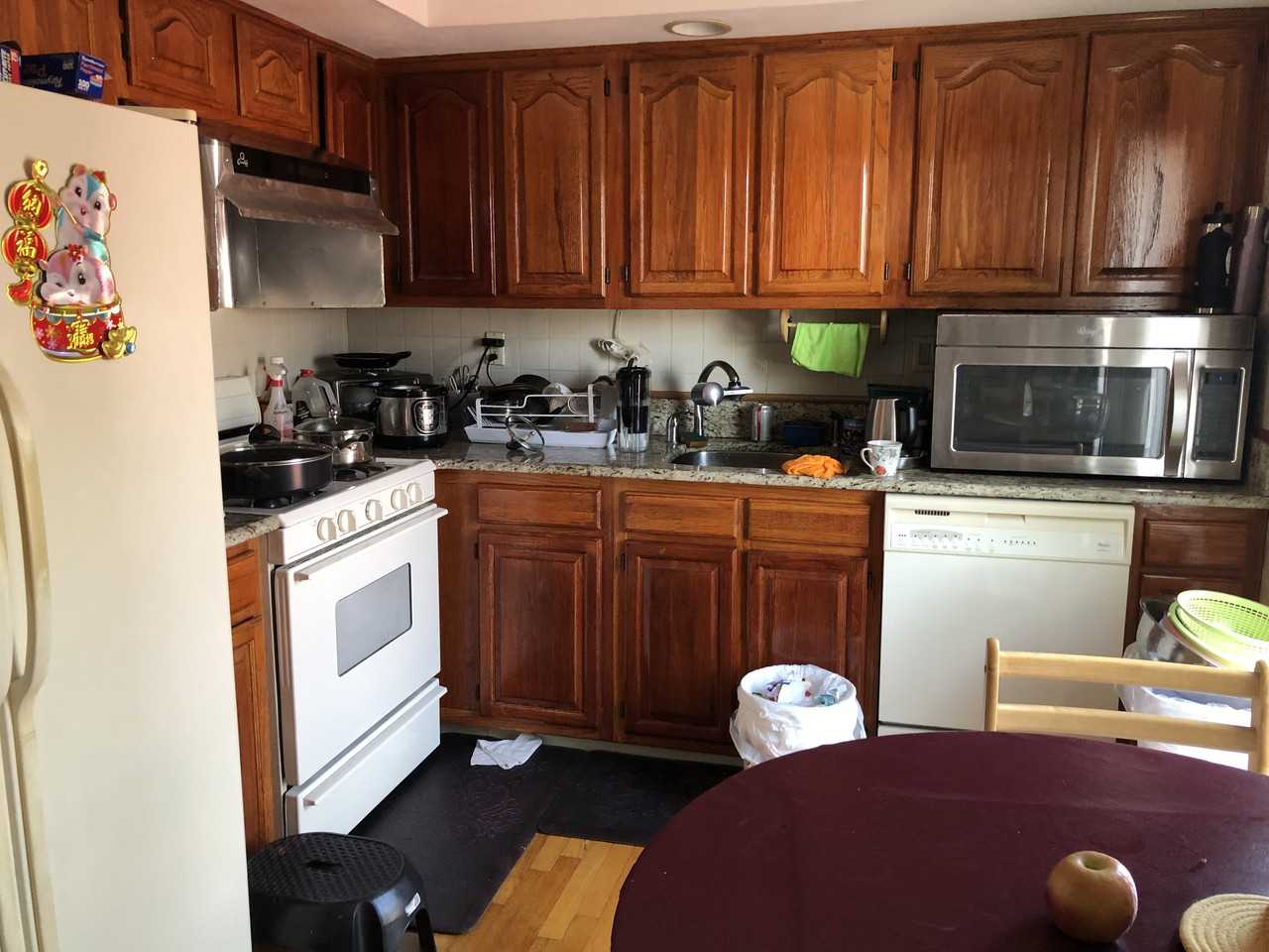 687 Annadale Road 2f - Photo 2 of 8