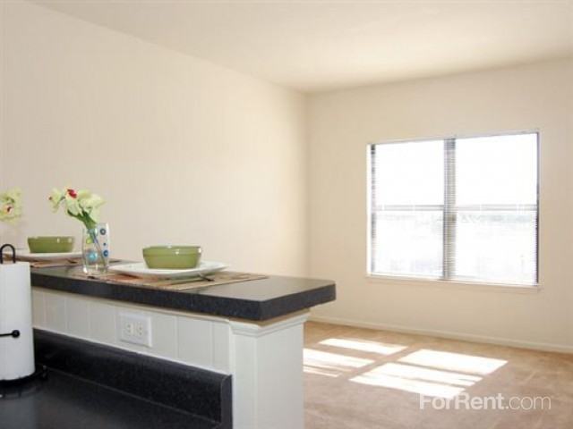 The Jazz District & Highland Place Apartments - Photo 3 of 27