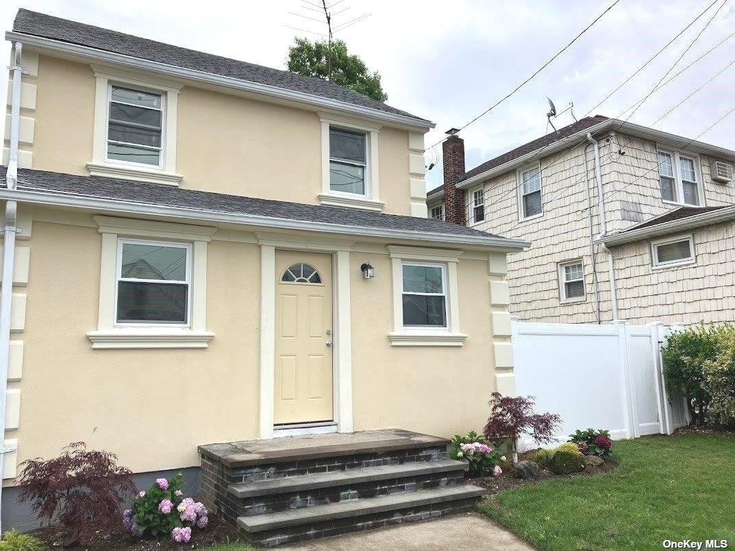 356 Franklin Ave - Photo 2 of 20