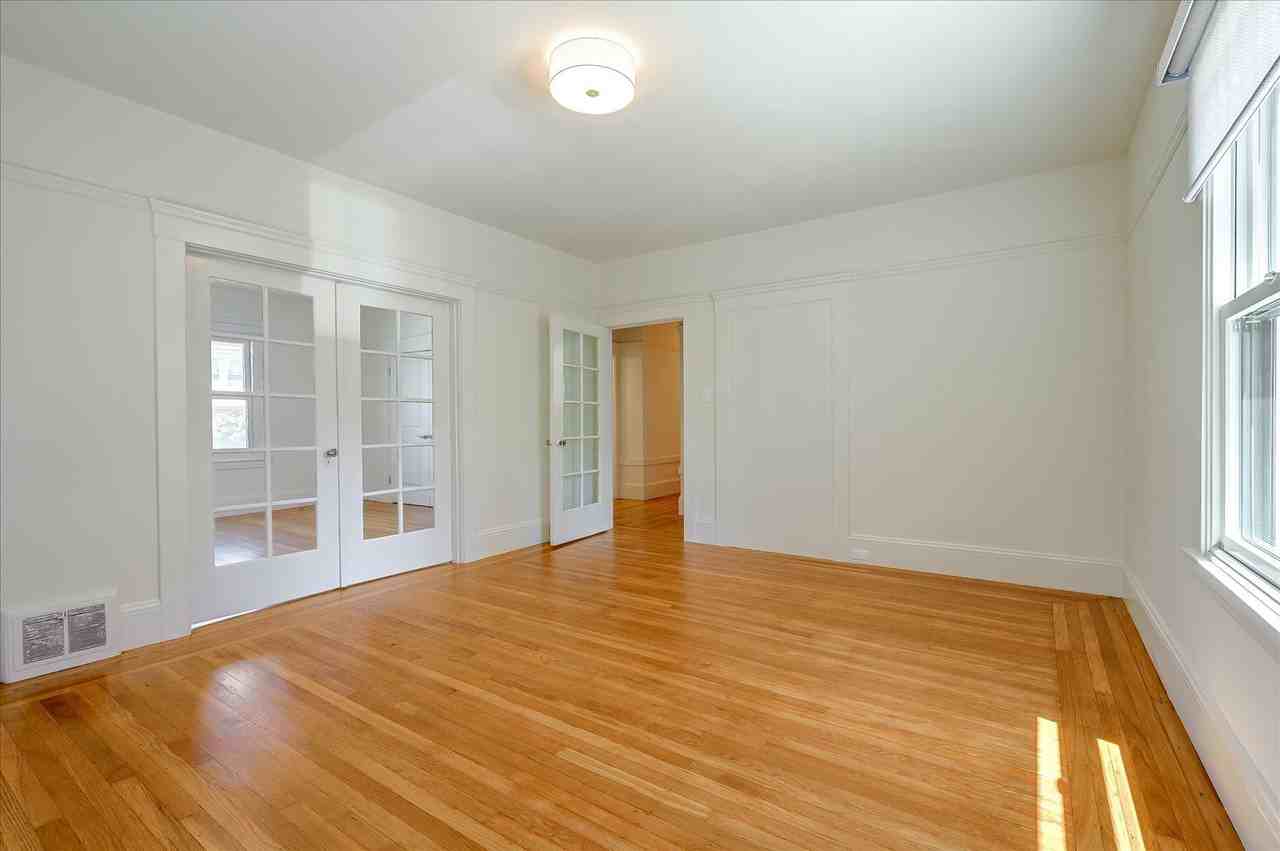 507 Cabrillo St - Photo 3 of 17