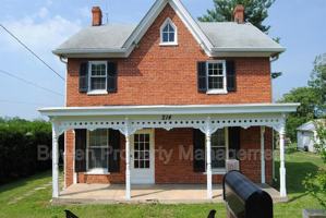 featured image of 214 S Main St