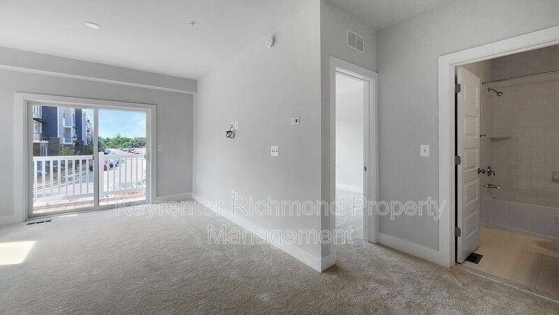 109 Old Charles St #A - Photo 7 of 17