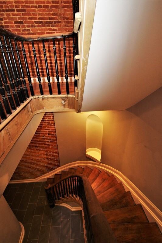 1017 Saint Paul St #2F - Photo 6 of 15