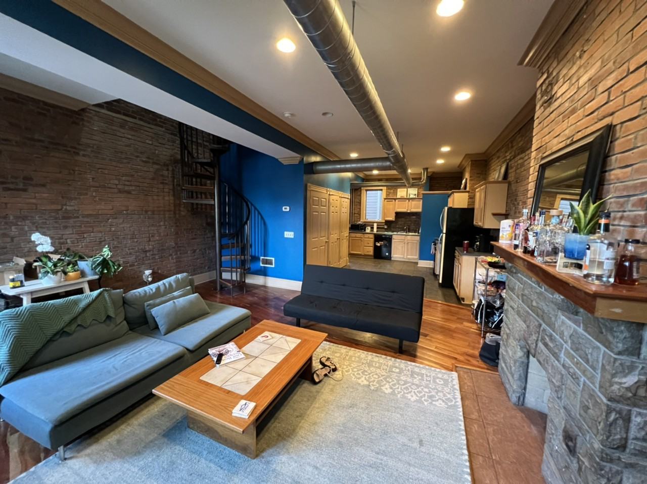 1714 Sarah St #2 - Photo 2 of 13