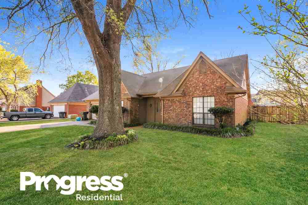 3833 Altruria Rd - Photo 2 of 25