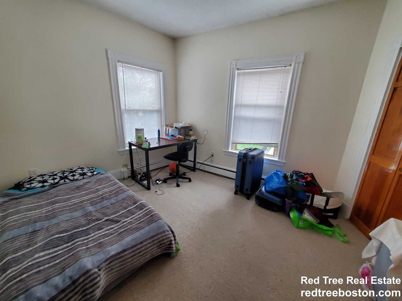 149 Centre St #1 - Photo 5 of 15