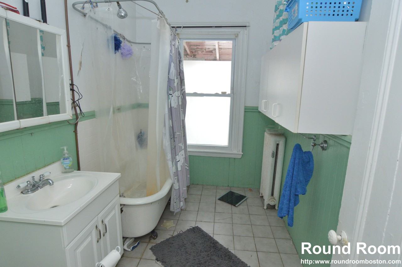 35 Linden St #2 - Photo 6 of 15