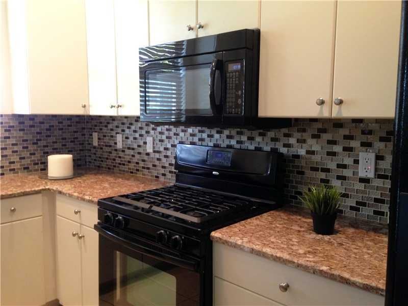 3112 NW 127th Terrace - Photo 3 of 12