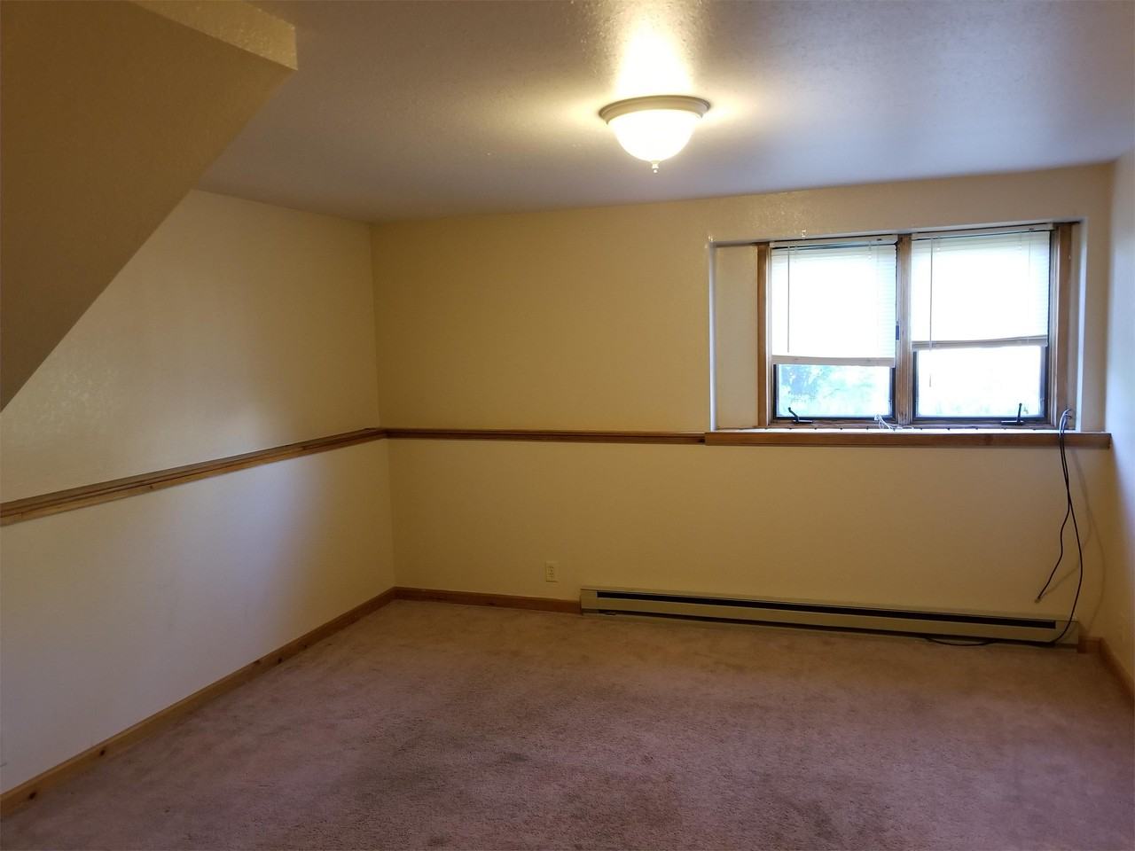 5 N Yellowstone Ave #1 - Photo 6 of 14