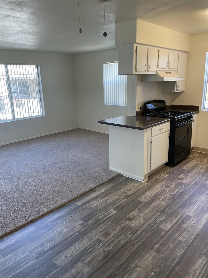 9777 N. Thornydale Road9201 #9201 - Photo 2 of 28