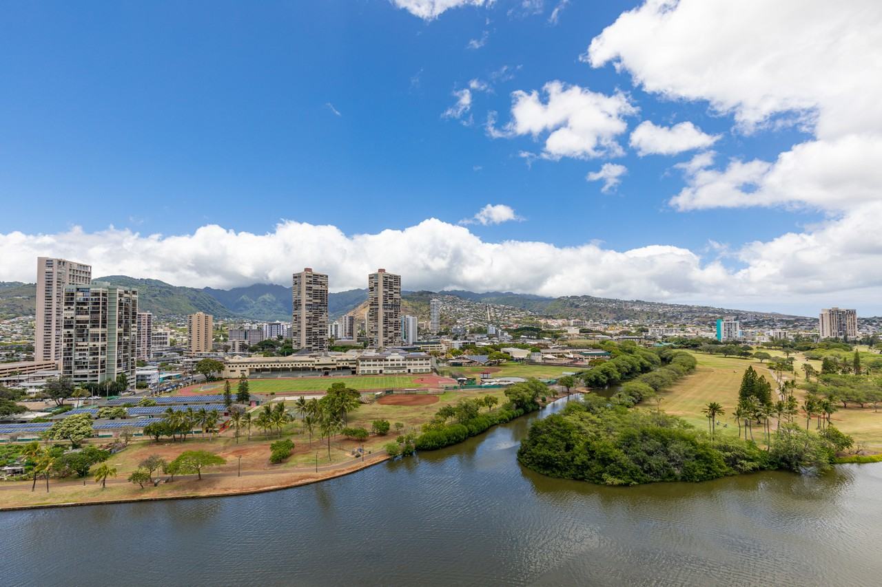 2211 Ala Wai Blvd #1 - Photo 6 of 17