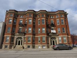 featured image of 604 W 3rd St #3B