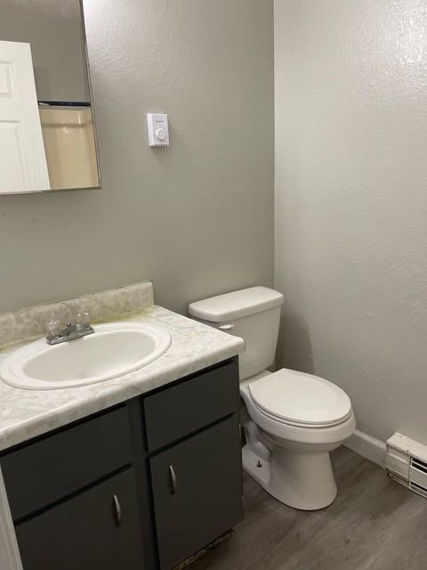 1436 W Mill St #14 - Photo 4 of 5