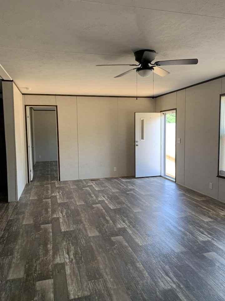 189 Zackary St #1 - Photo 2 of 14