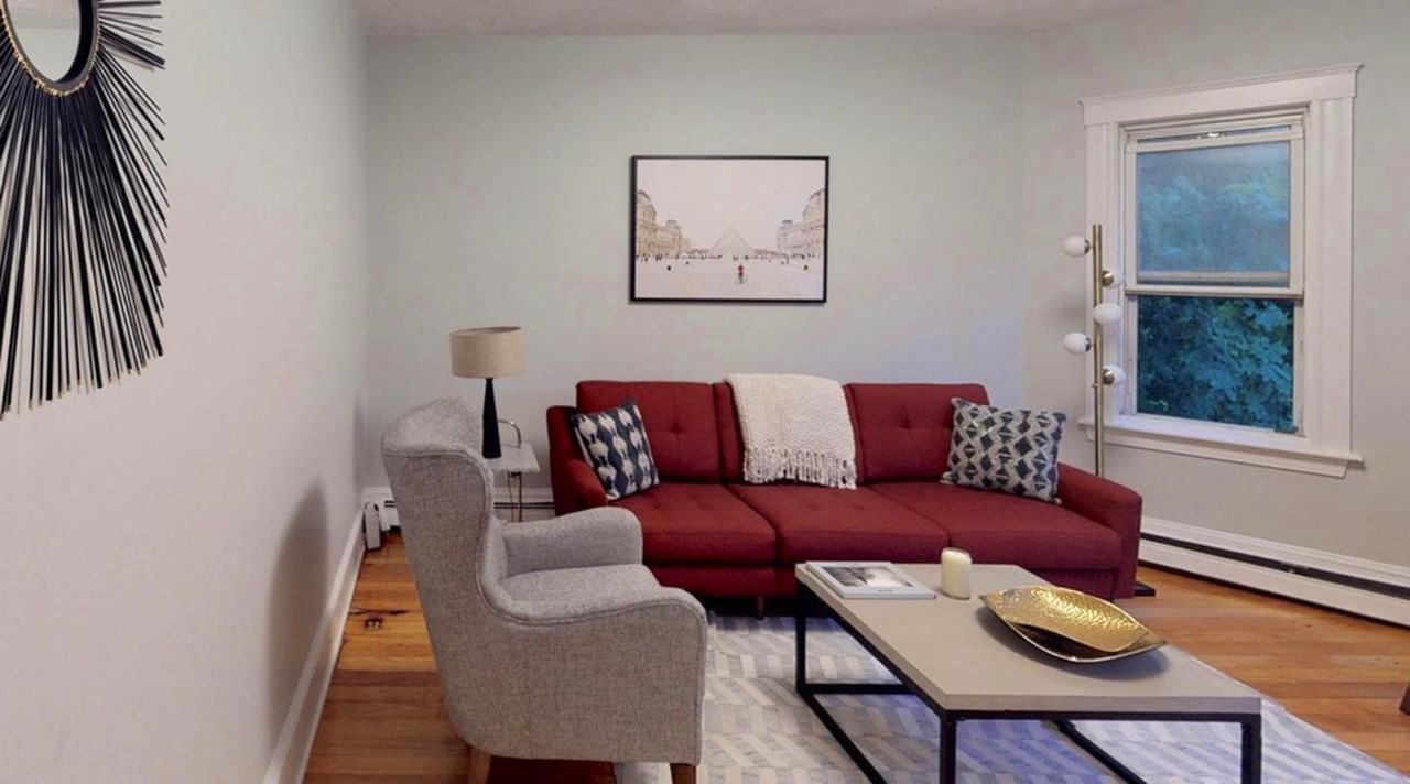Delightful Dorchester apartment by the Red Line - Photo 2 of 15