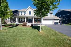 featured image of 15356 Eagle Creek Way #1