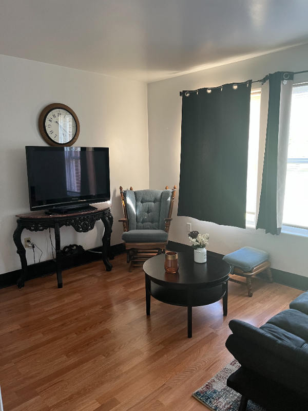 19 State St #203