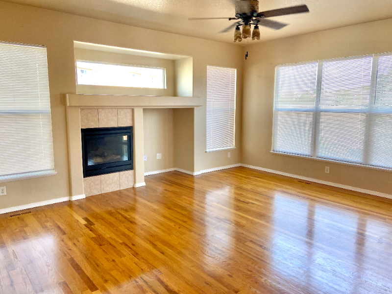 8160 Cassabella Ct - Photo 4 of 36