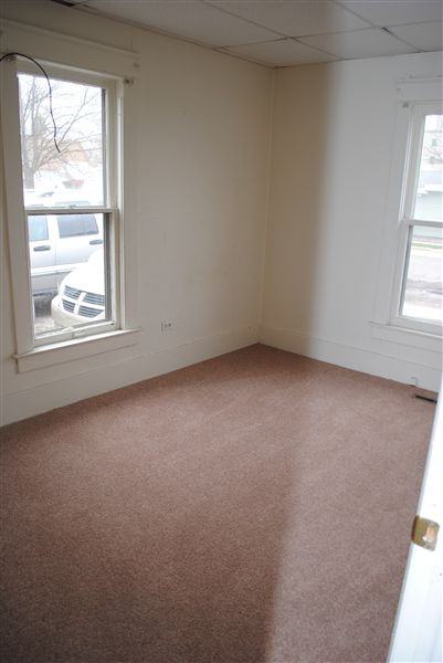 319 S Shiawassee St - Photo 3 of 3