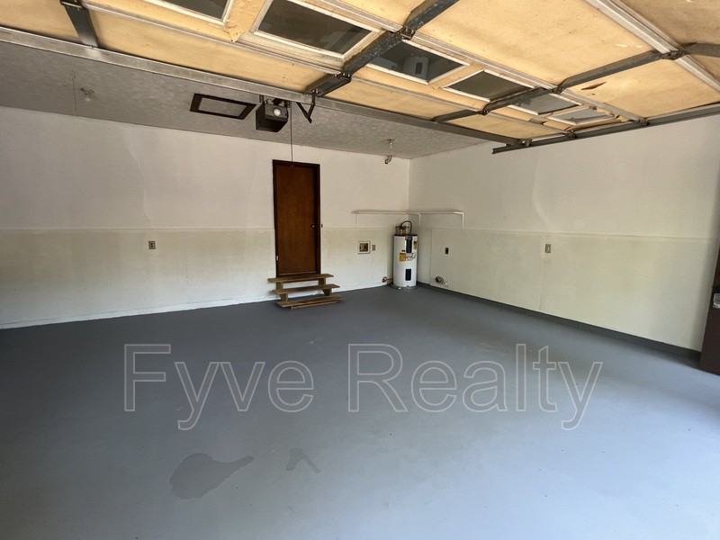 1920 Mount Olive Rd - Photo 3 of 16