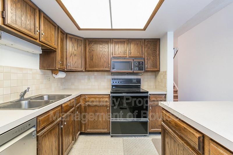 3839 Paseo Del Prado - Photo 6 of 19