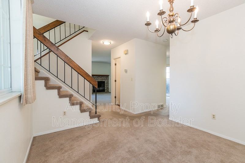 3839 Paseo Del Prado - Photo 7 of 19