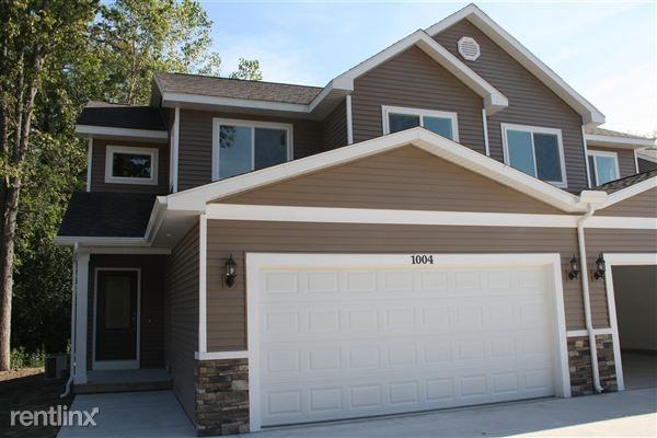 904 Sadie Ct - Photo 2 of 9