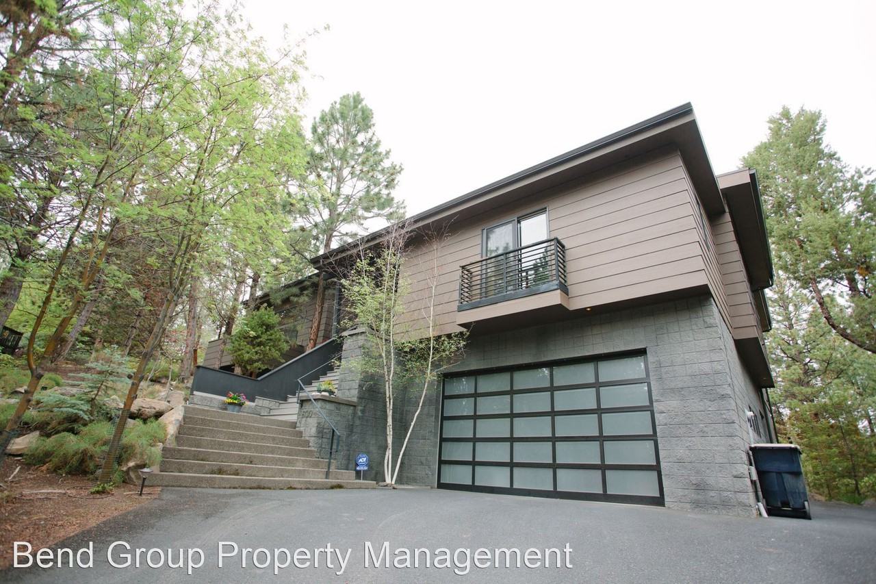 630 Nw Silver Buckle - Photo 2 of 27