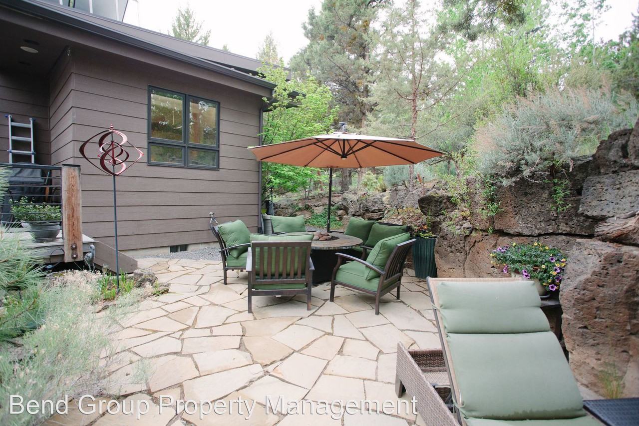 630 Nw Silver Buckle - Photo 3 of 27