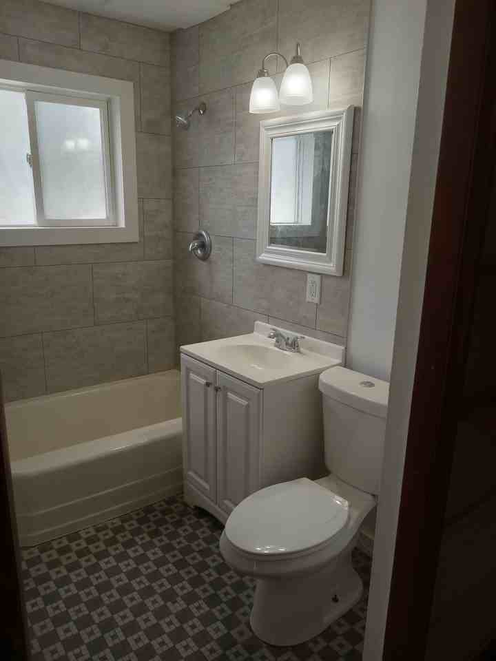 1981 W Villard Ave - Photo 3 of 6