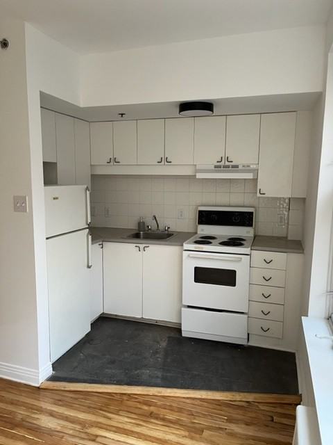 1850 Av Lincoln - Photo 2 of 12